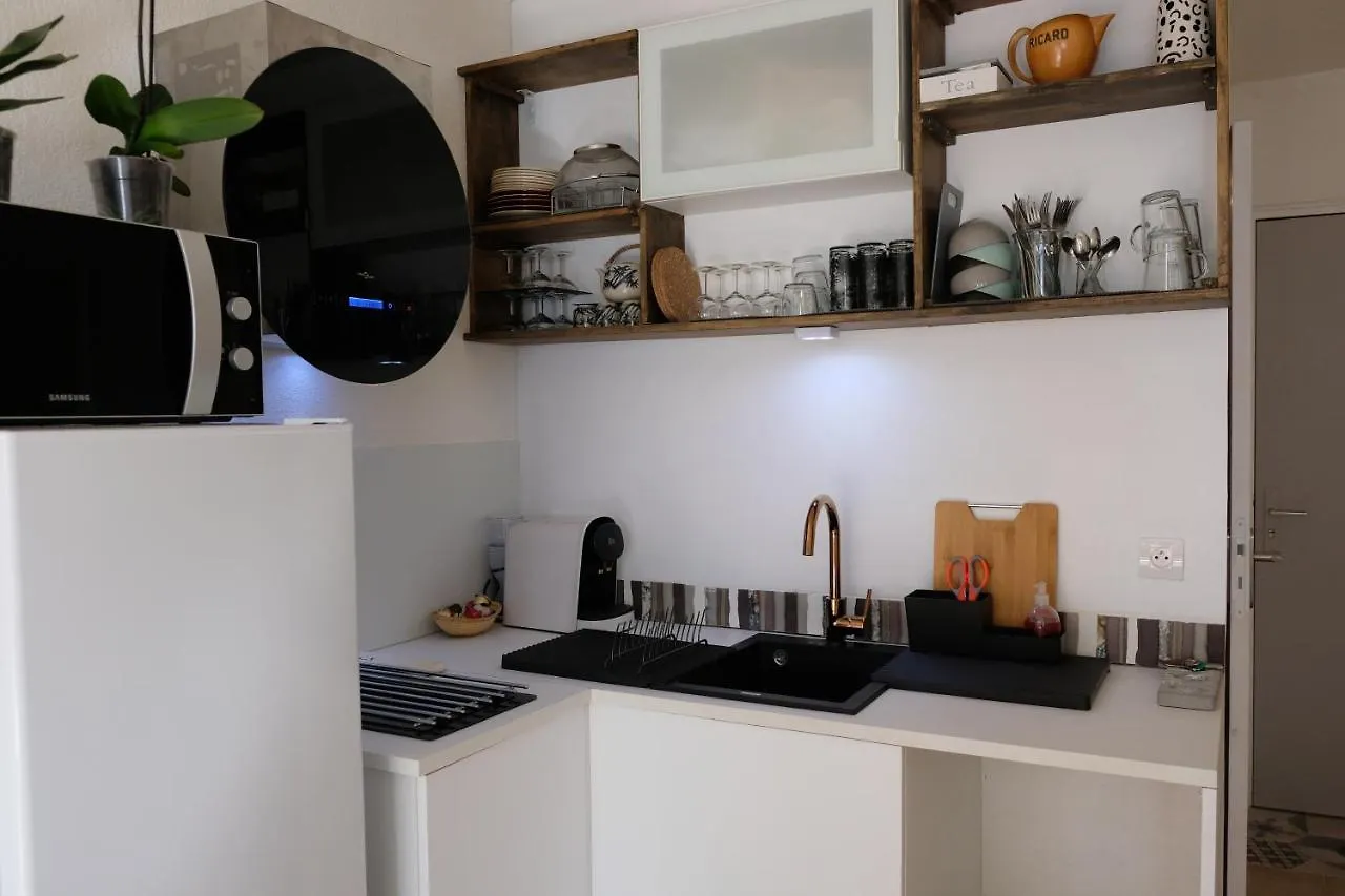 Appartements 2 Chambres, Grand Jardin Et Parking Aix-en-Provence