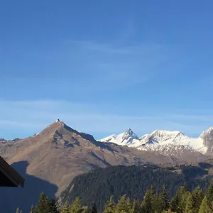 https://chalet-iseran.hotels-rhonealpes.com