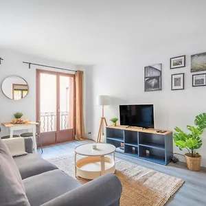 Appartement Paisible Studio Rue De La Paix, Aix-en-Provence